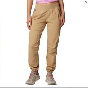 NWT Columbia Women's Trail Pant Beige Joggers UPF 50 Size XXL